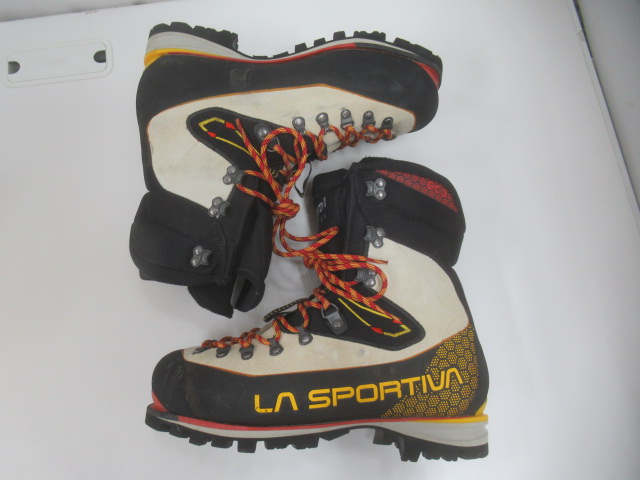 LA SPORTIVA（ラ・スポルティバ）  ネパールキューブ GTX ウーマン