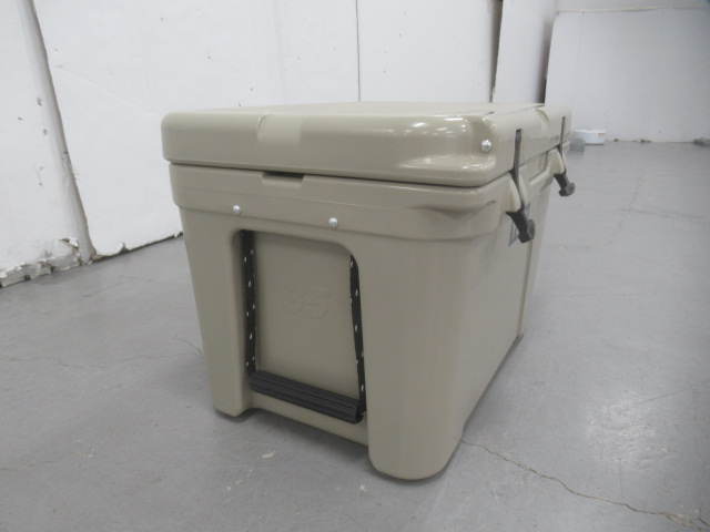 YETI（イエティ）  タンドラ35 タン