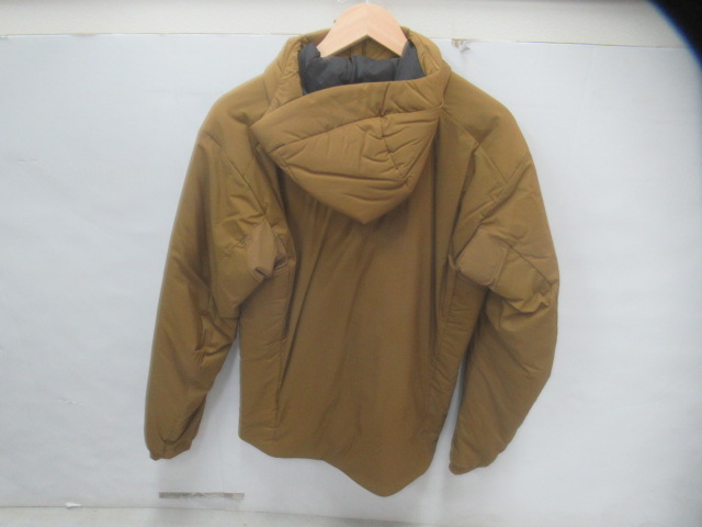 ARC'TERYX（アークテリクス）  アトム AR フーディ ブラウン