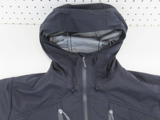 finetrack(ファイントラック) フロウラップフーディ BLK メンズ