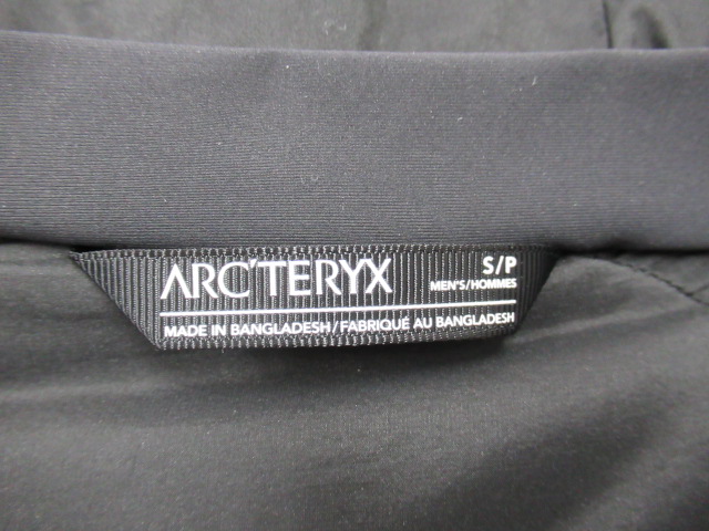 ARC'TERYX（アークテリクス）  アトムARフーディ