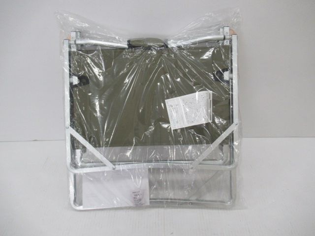 Coleman（コールマン）  コンパクトフォールディングチェア オリーブ (3)