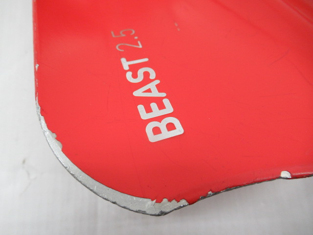 ORTOVOX（オルトボックス）  ビースト2.5