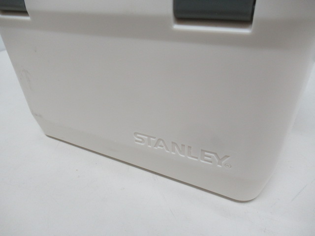 STANLEY（スタンレー）  クーラーボックス 7QT 6.6L