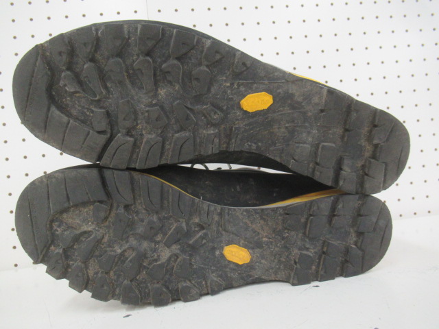 LA SPORTIVA（ラ・スポルティバ）  トランゴタワーGTX