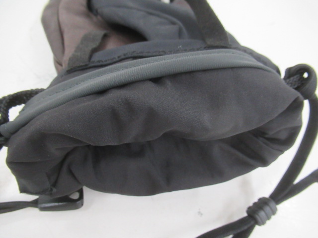 finetrack（ファイントラック）  エバーブレス スノーシェルグローブ