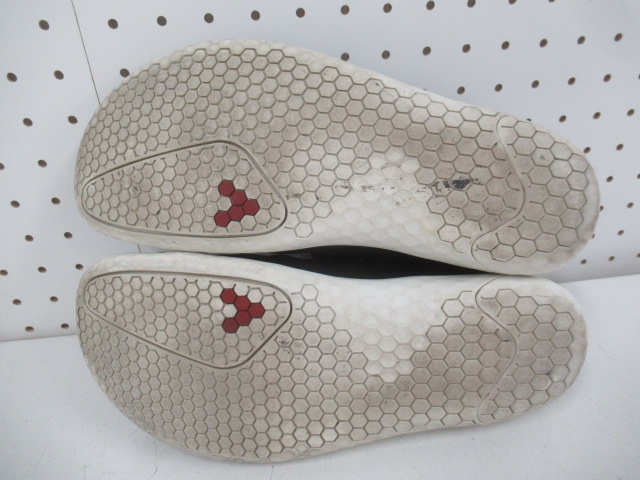 その他ブランド  VIVOBAREFOOT GEO COURT 4