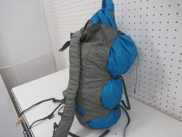 GRANITE GEAR（グラナイトギア）  SLACKER PACKER