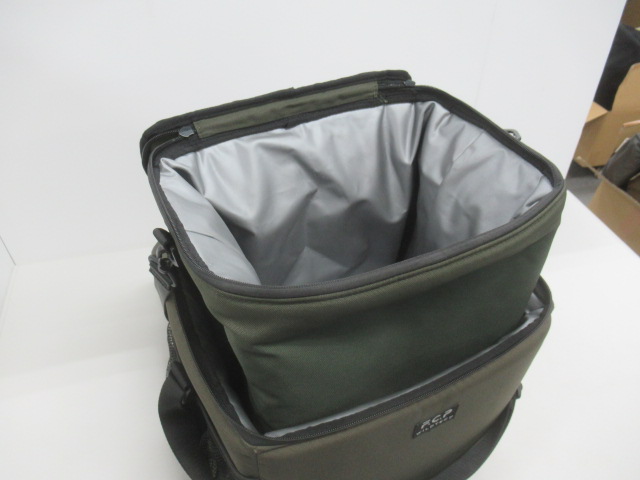 その他ブランド  ワイルドテック カンガルークーラーバッグ 18l