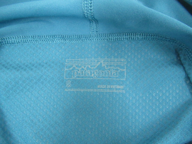 patagonia（パタゴニア）  オールウェザージップネックフーディ
