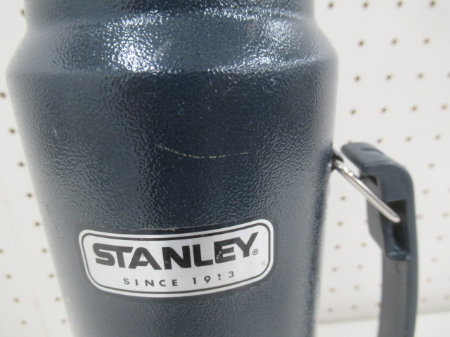 STANLEY(スタンレー)  クラシック真空ボトル1L 2013年D刻印
