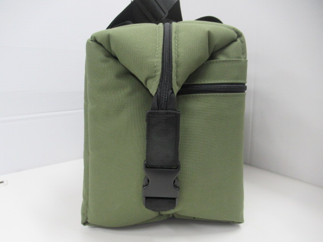 AO Coolers（エーオークーラーズ）  24パック カーキ