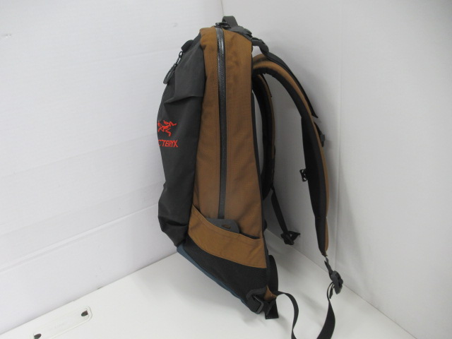 ARC'TERYX（アークテリクス）  アロー22 ビームス別注