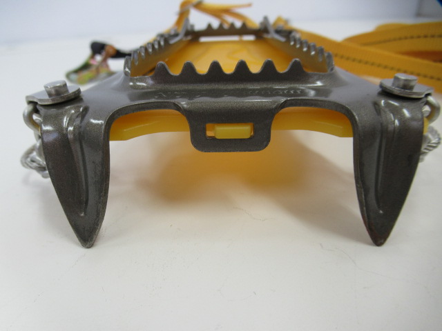 mountain dax(マウンテンダックス)  6本爪アイゼン