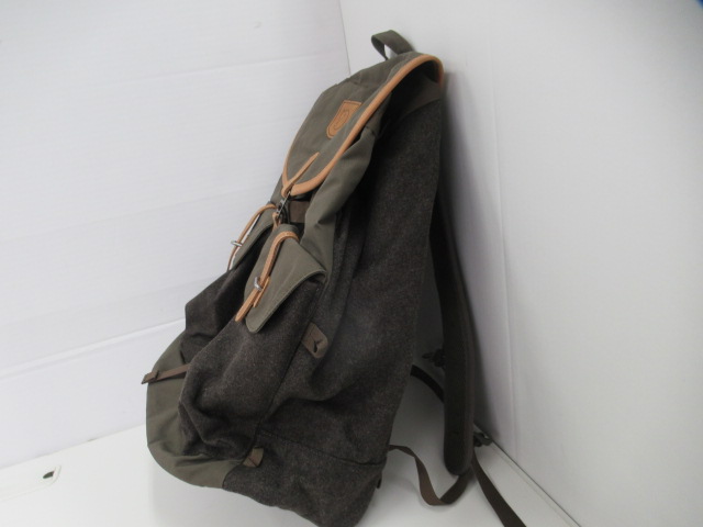 FJALLRAVEN（フェールラーベン）  Varmland Rucksack