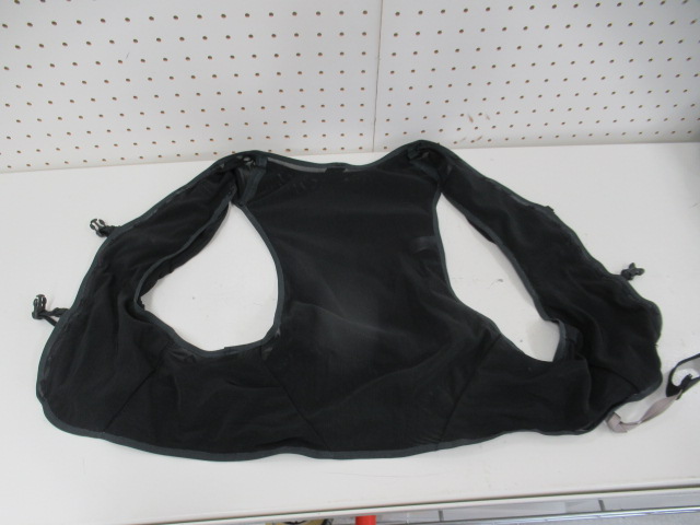 Black Diamond(ブラックダイヤモンド) ディスタンス4 ハイドレーションベスト