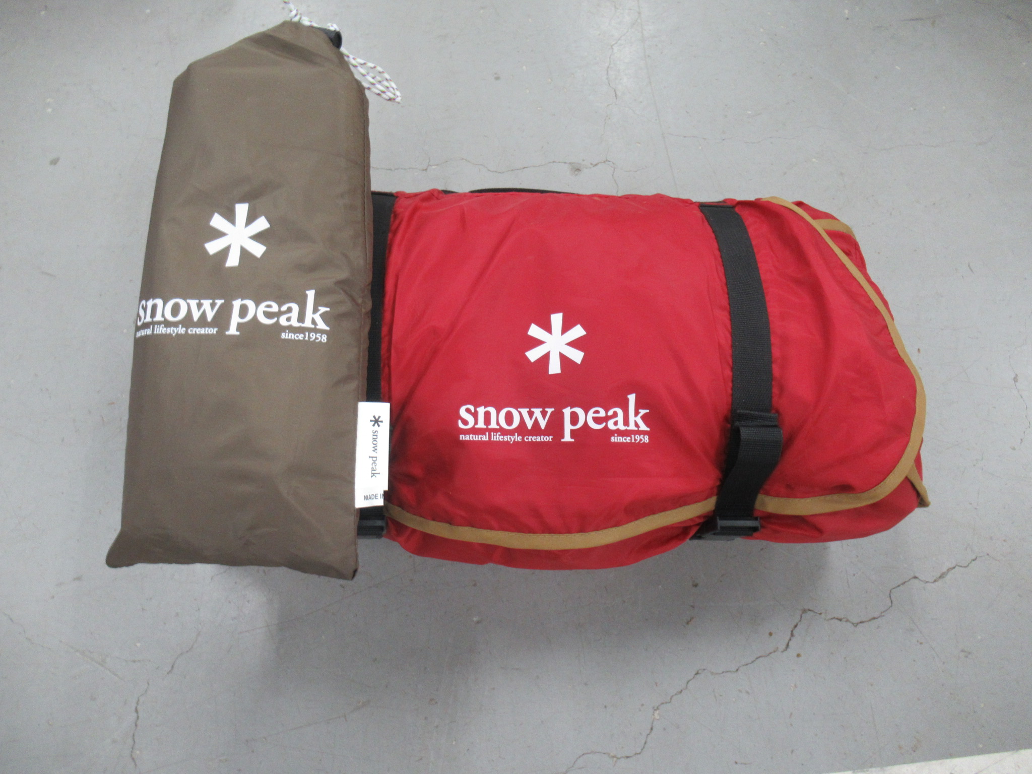 Snow Peak（スノーピーク）  ランドブリーズ4 セット