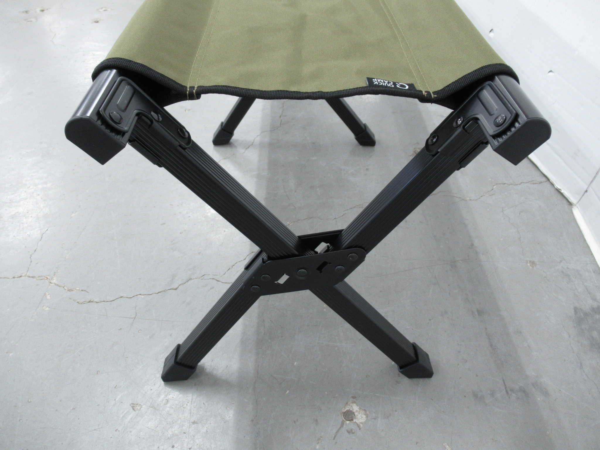 QUICKCAMP（クイックキャンプ）  フォールディングアルミベンチ