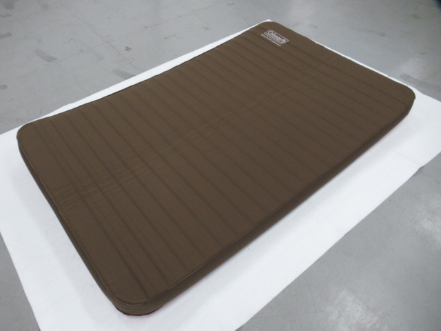 Coleman（コールマン）  コンフォートインフレーターマットハイピーク/ダブル