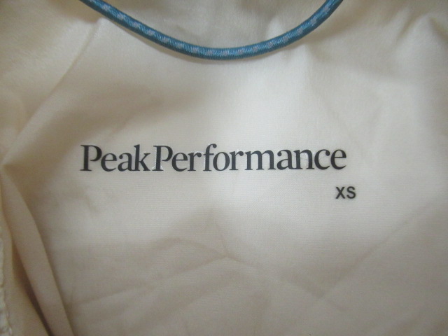 Peak Performance（ピークパフォーマンス）  ビスライトウィンドジャケット レディース