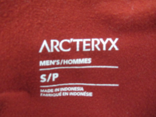 ARC'TERYX（アークテリクス）  ロー LT ジップネック