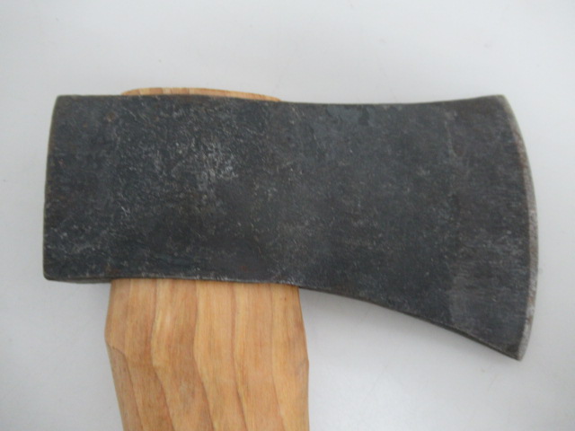 Husqvarna（ハスクバーナ）  ハチェット ヤンキー 38cm 手斧 木製ハンドル