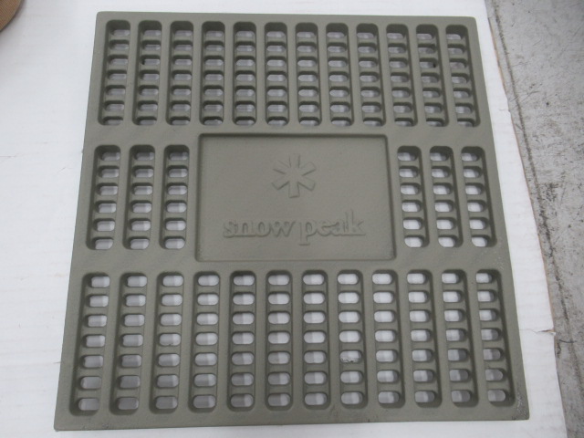 Snow Peak（スノーピーク）  焚火台Lスターターセット