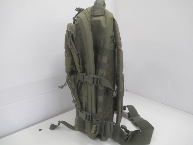 その他ブランド  Red Rock アサルトパック