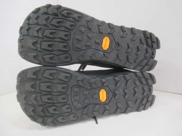 ALTRA(アルトラ) ローンピーク 9+ ブラック