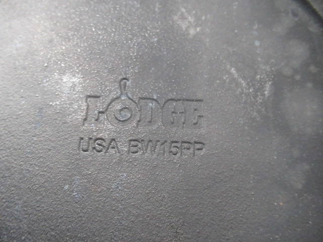 LODGE（ロッジ）  15 Inch Cast Iron Pizza Pan