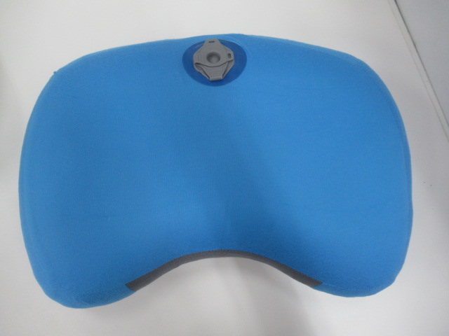 SEA TO SUMMIT（シートゥーサミット）  エアロプレミアムピロー レギュラー 2点セット