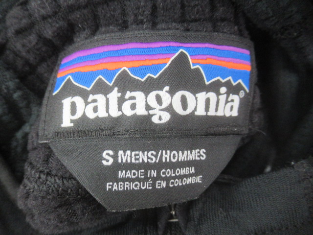patagonia（パタゴニア）  メンズ・R1プルオーバー・フーディ