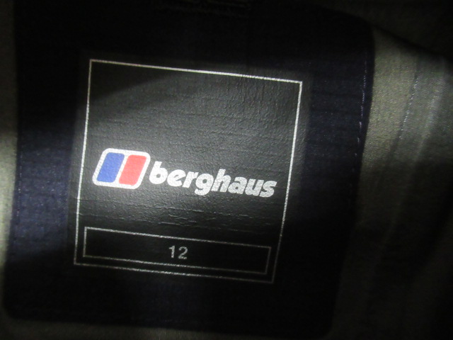 berghaus（バーグハウス）  ゴアテックスストームトレッカースーツ レディース