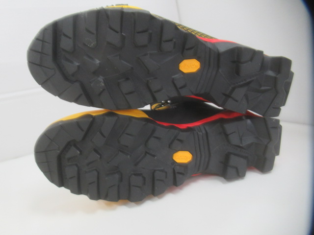 LA SPORTIVA（ラ・スポルティバ）  エクイリビウム ST GTX