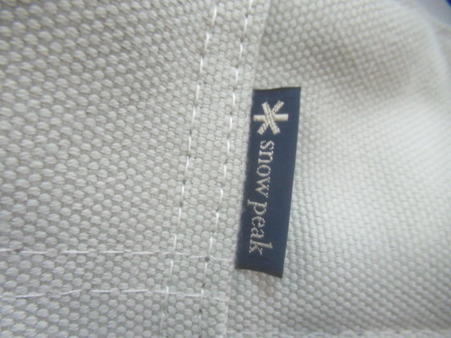 Snow Peak(スノーピーク) ローチェアショート アイボリー (2)