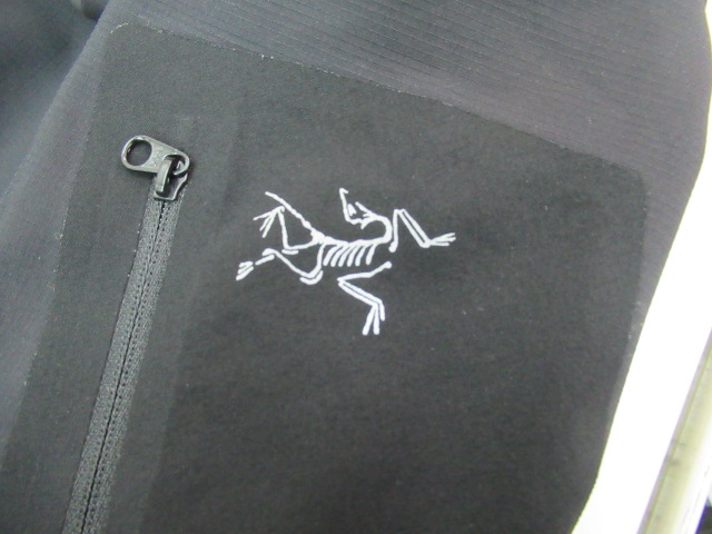 ARC'TERYX（アークテリクス）  ソフトシェルジャケット メンズ
