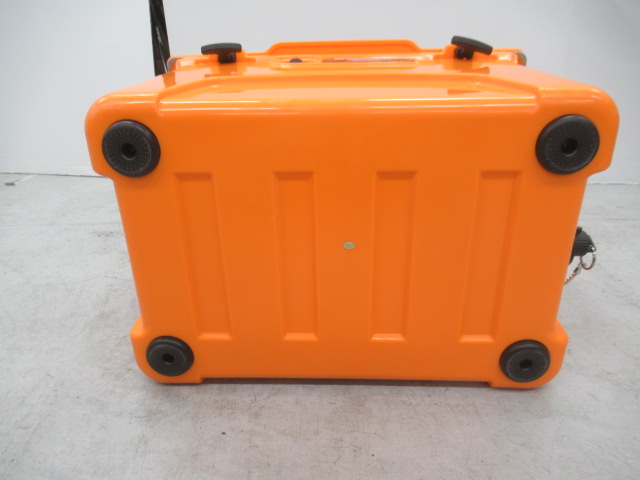 その他ブランド  バンケル クーラーボックス 33.1L