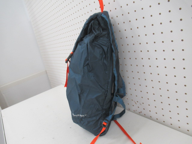 mont-bell（モンベル）  バーサライトパック 15