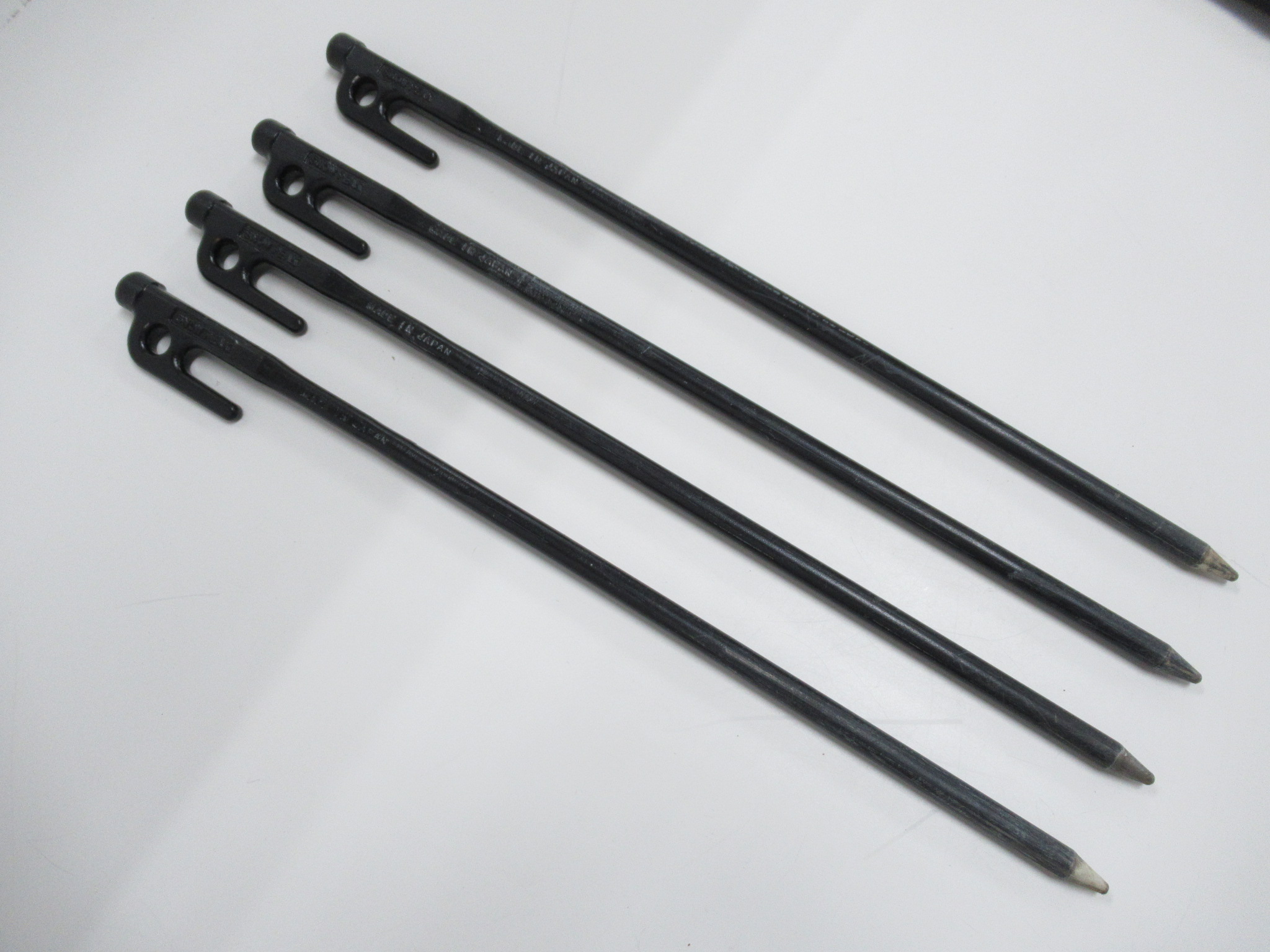 Snow Peak（スノーピーク）  ソリッドステーク40 4本 ハンマー ケースセット