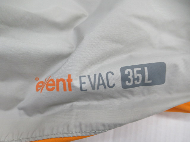 SEA TO SUMMIT（シートゥーサミット）  eVac ドライサック セット