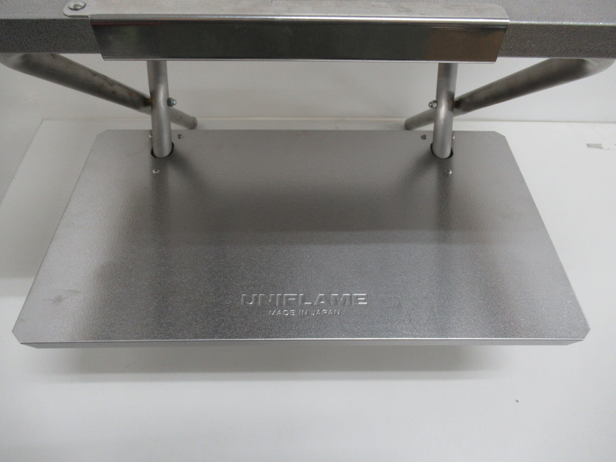 UNIFLAME（ユニフレーム）  焚き火テーブル サイドバーカスタム