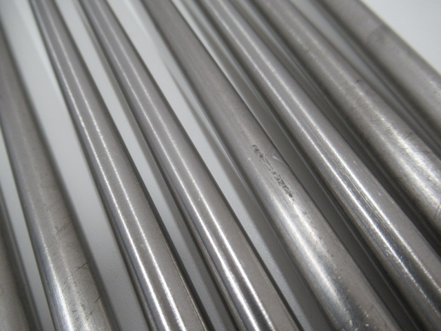 ノーブランド MOMIDORI チタンペグ 21本