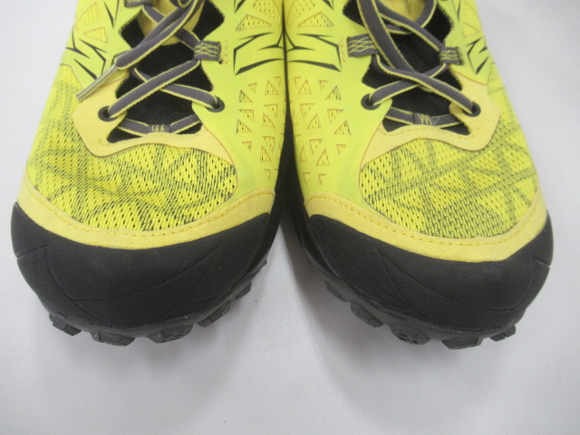 LA SPORTIVA（ラ・スポルティバ）  アキラ