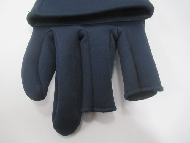 AXESQUIN（アクシーズクイン）  ユビ、デル、グローブ