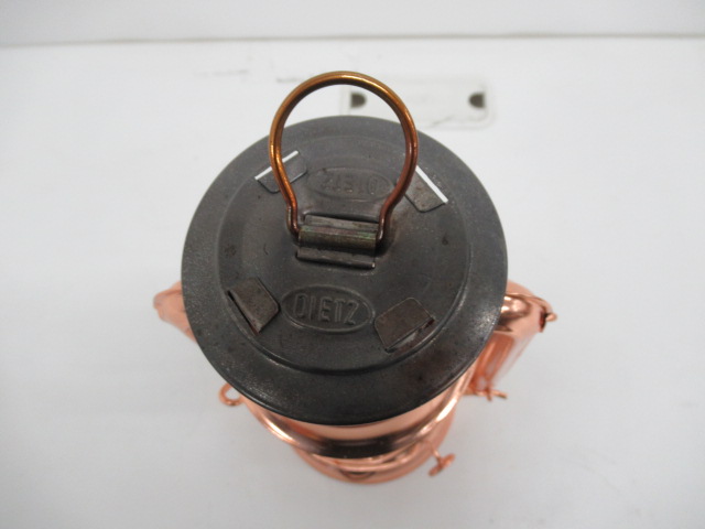 DIETZ（デイツ）  ハリケーンランタン D76