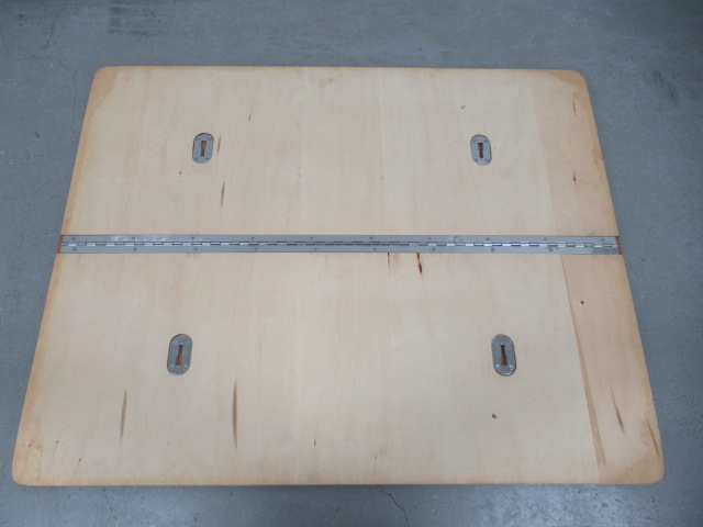 Snow Peak（スノーピーク）  アジャスタブルフォールディングテーブル シナベニア