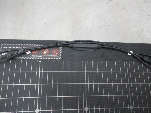 その他ブランド EcoFlow 220W両面受光型ソーラーパネル