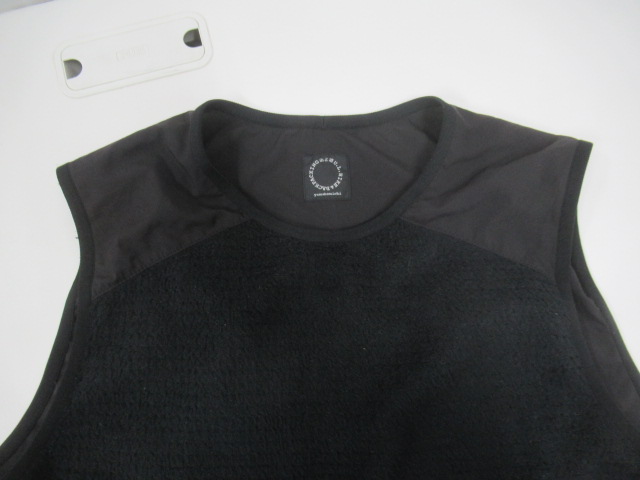 山と道  Alpha Vest