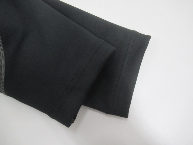 finetrack（ファイントラック）  フラッドラッシュジップネック