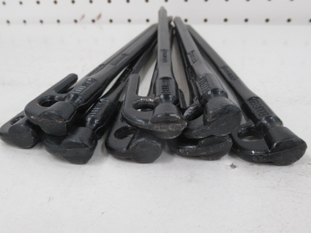 DOD（ディーオーディー）  スラッシュペグパカーン（30）ペグ8本・ハンマーセット